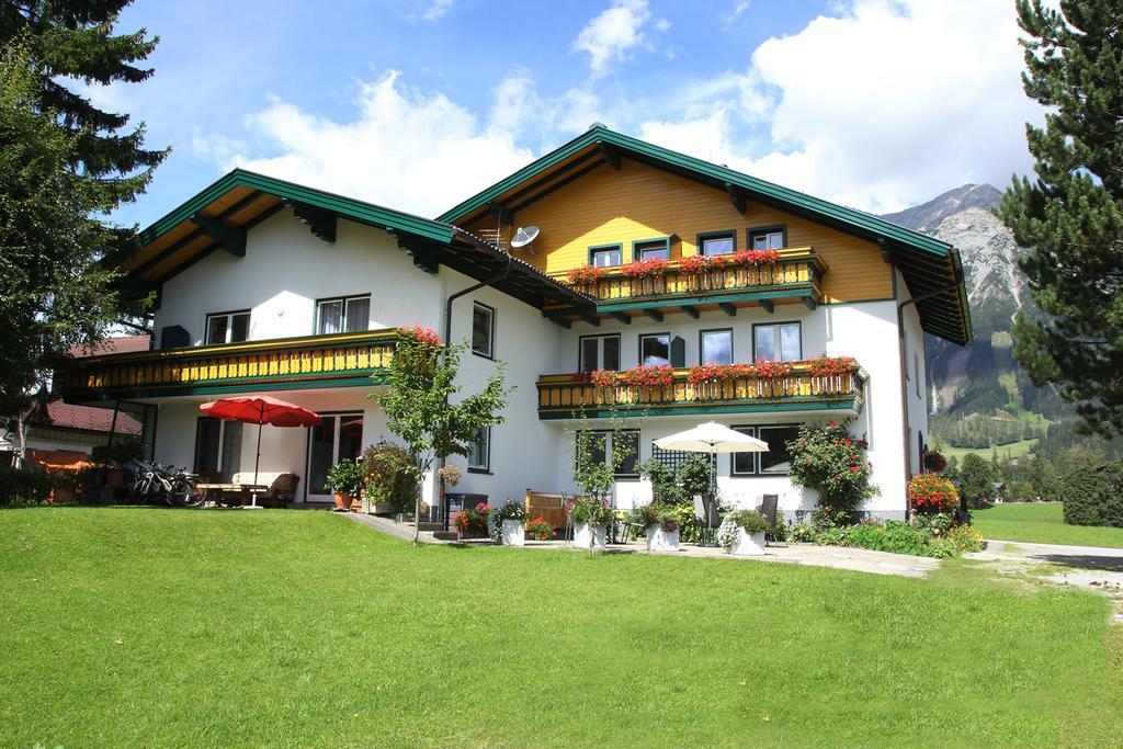 Apartmenthaus Dornroeschen Ramsau am Dachstein Luaran gambar