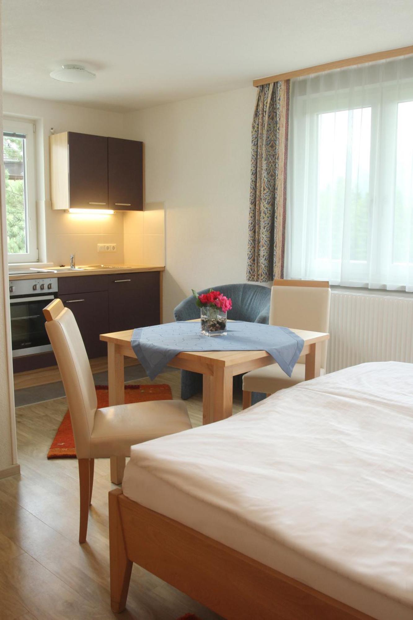 Apartmenthaus Dornroeschen Ramsau am Dachstein Bilik gambar