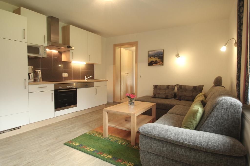 Apartmenthaus Dornroeschen Ramsau am Dachstein Bilik gambar
