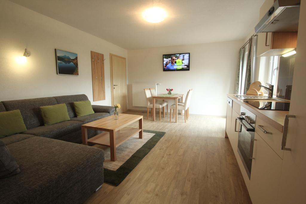 Apartmenthaus Dornroeschen Ramsau am Dachstein Bilik gambar