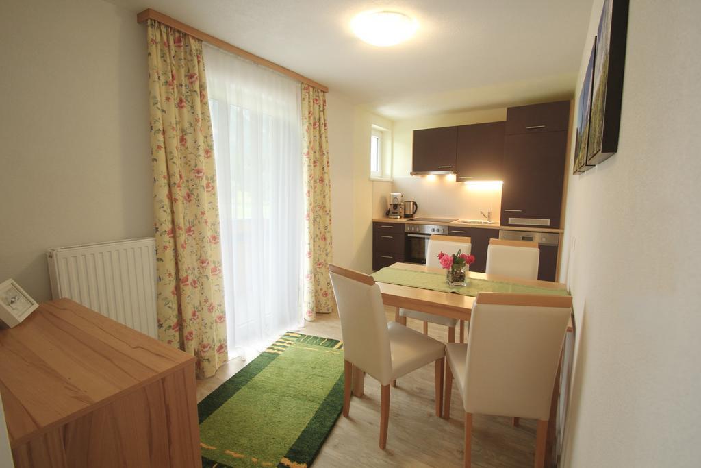 Apartmenthaus Dornroeschen Ramsau am Dachstein Bilik gambar